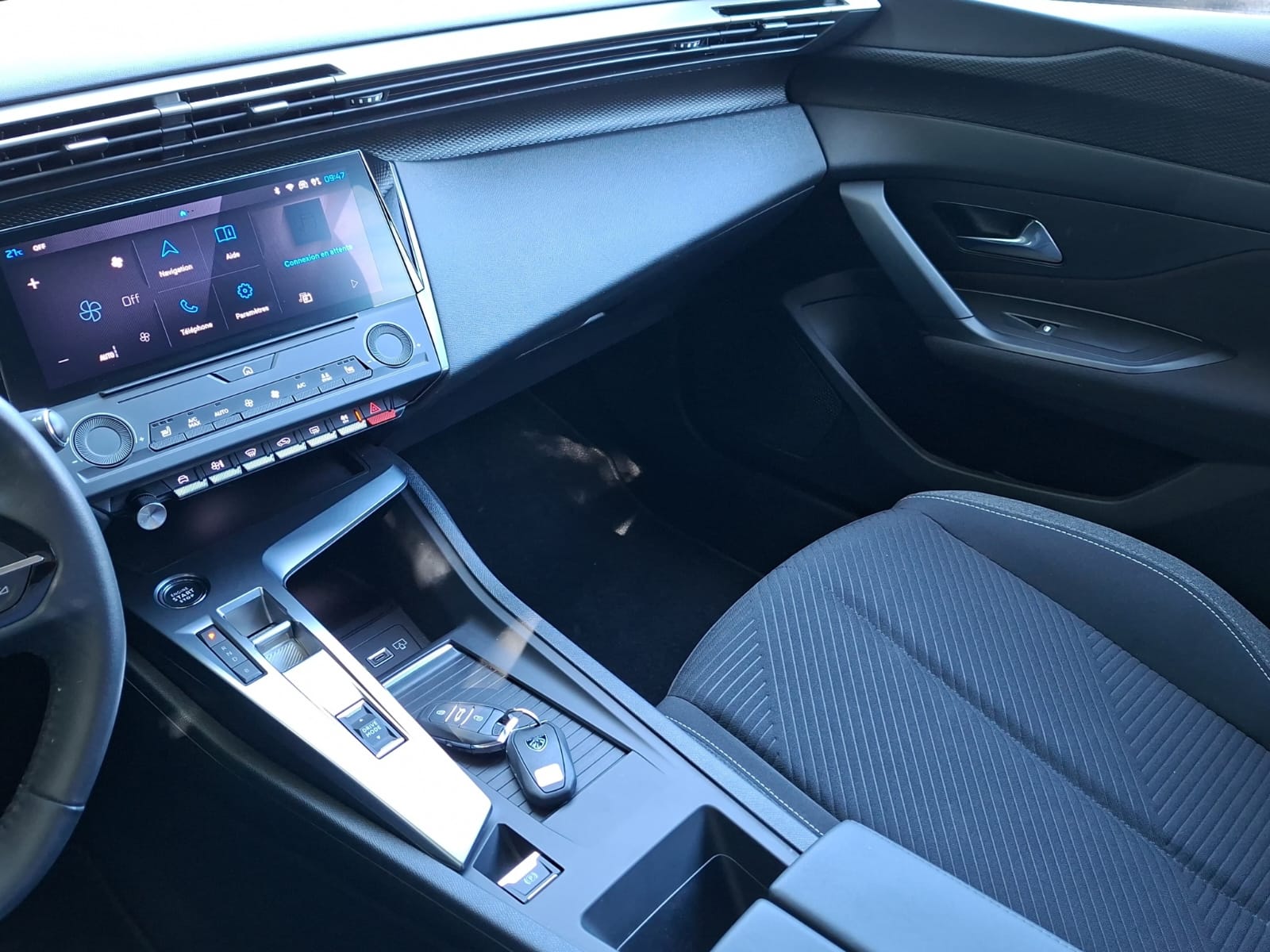 PEUGEOT 308 1.6 PHEV 180 Active-image-14