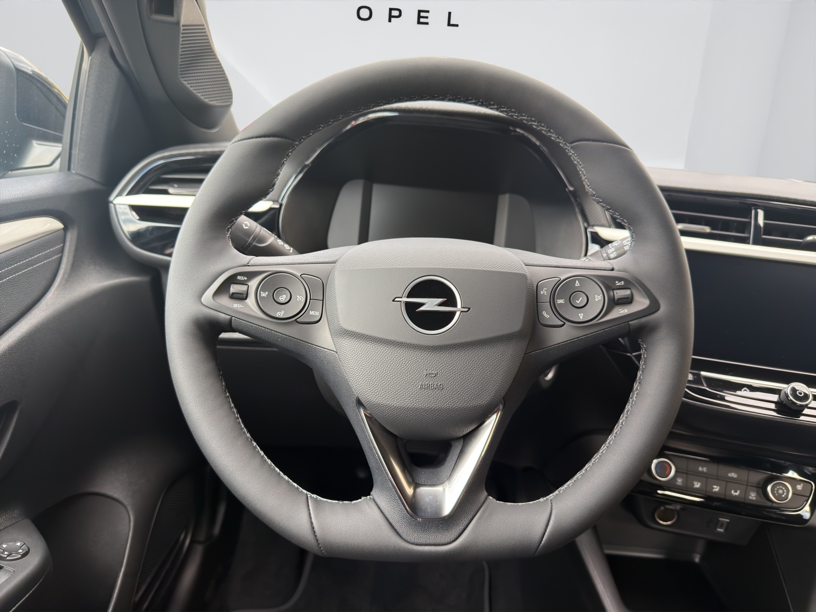 OPEL Corsa 1.2 T Hybrid Viva-image-16