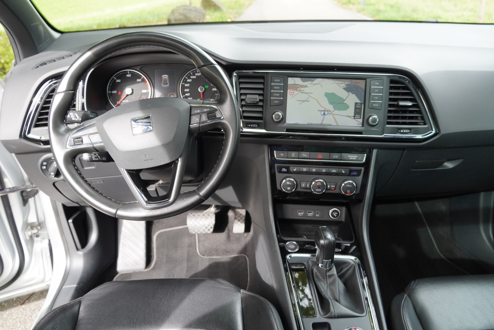 SEAT Ateca 2.0 TDI CR Xcellence 4Drive DSG-image-8
