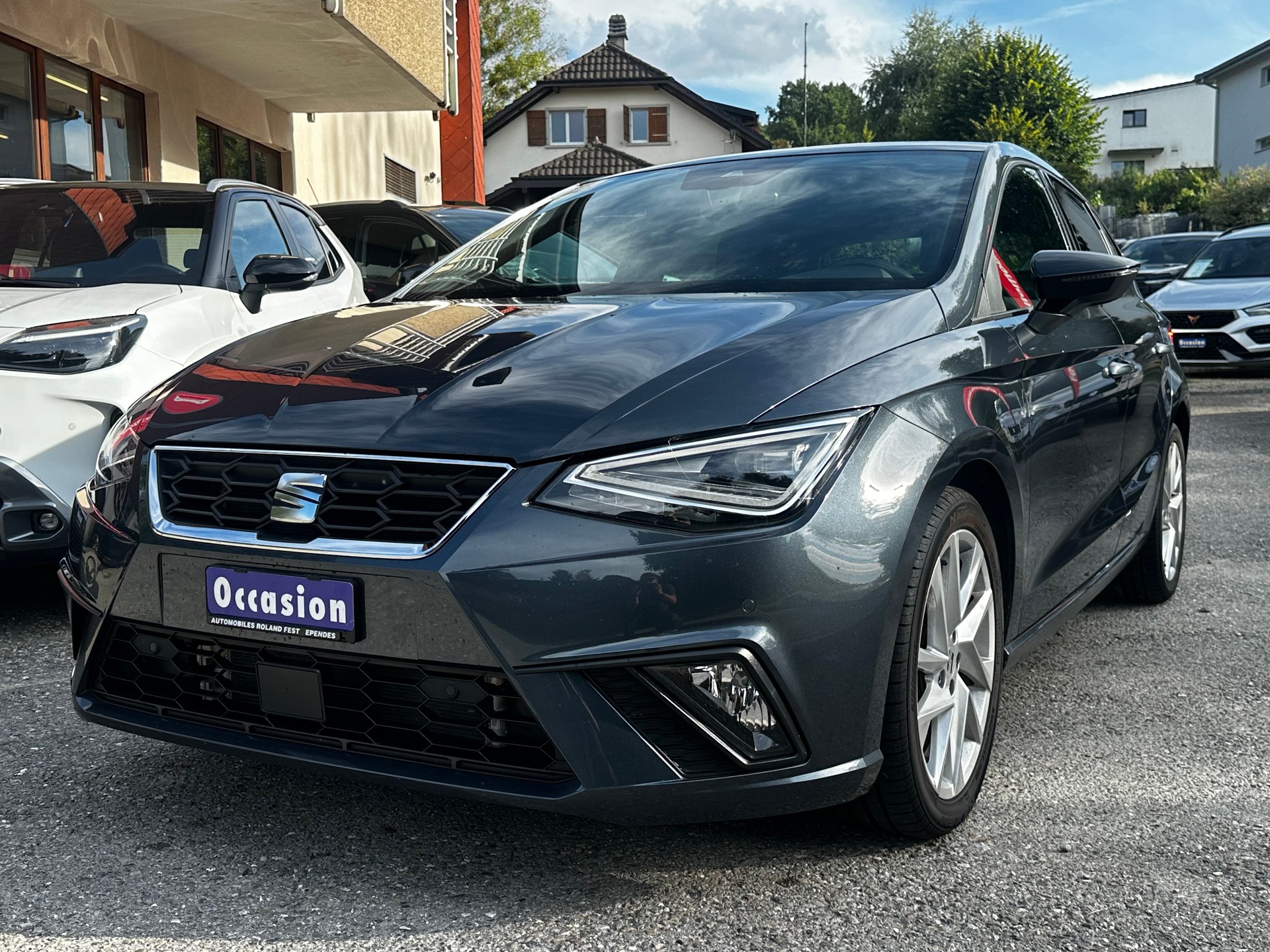 SEAT Ibiza 1.0 EcoTSI Hola FR DSG-image-0
