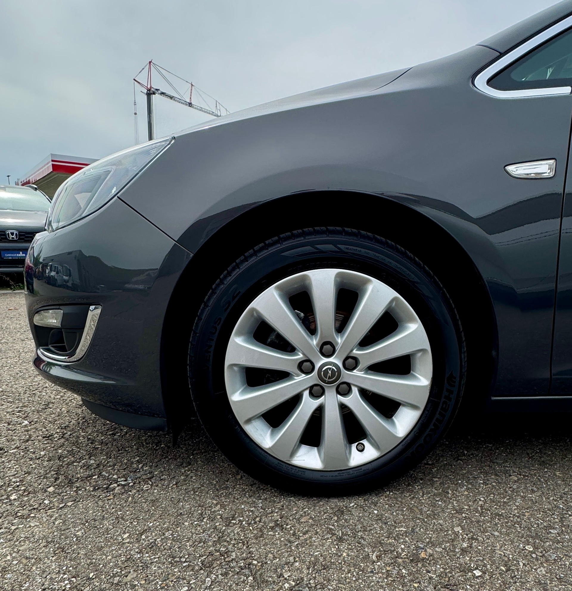 OPEL Astra SportsTourer 1.4i 16V Turbo Cosmo-image-1