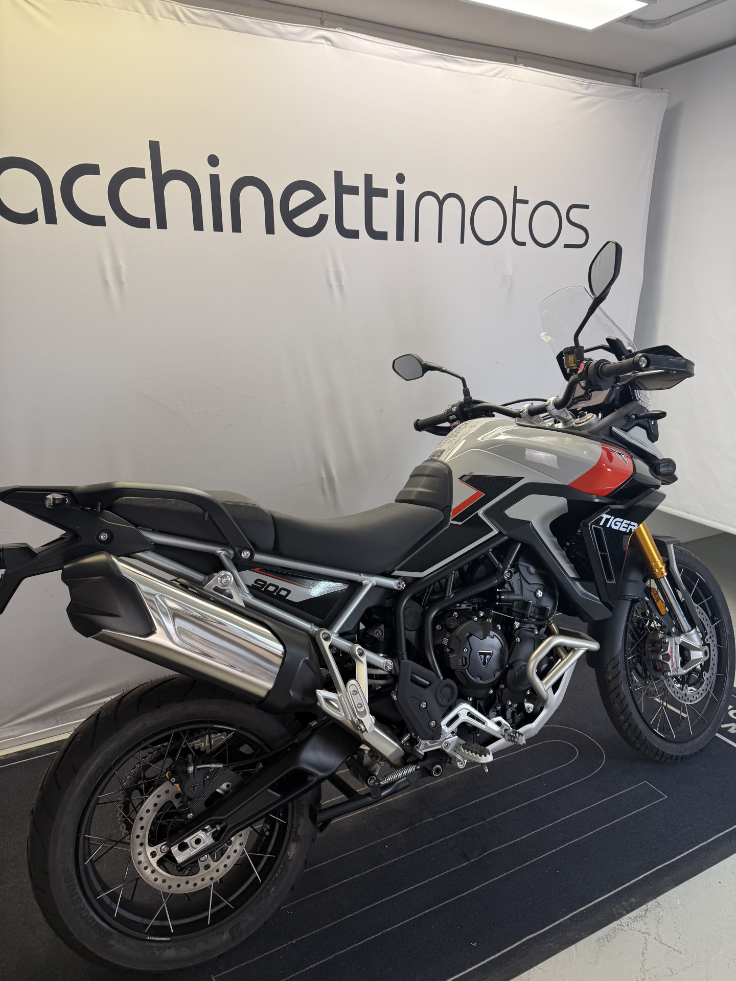 TRIUMPH Tiger 900 Rally Pro-showroom-element-3