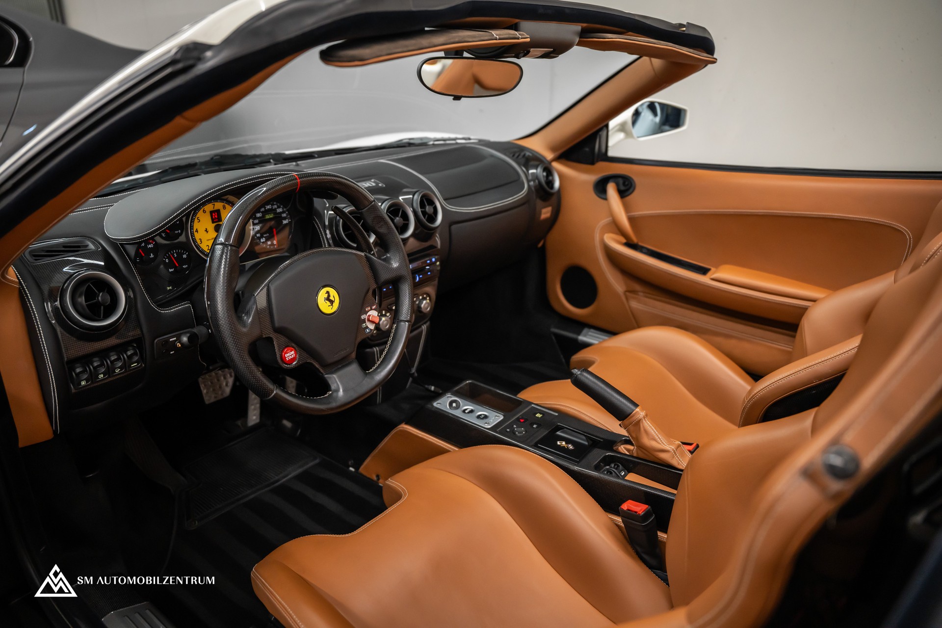 FERRARI F430 Spider / Carbon Exterieur & Interieur / Scuderia Sitze-image-16