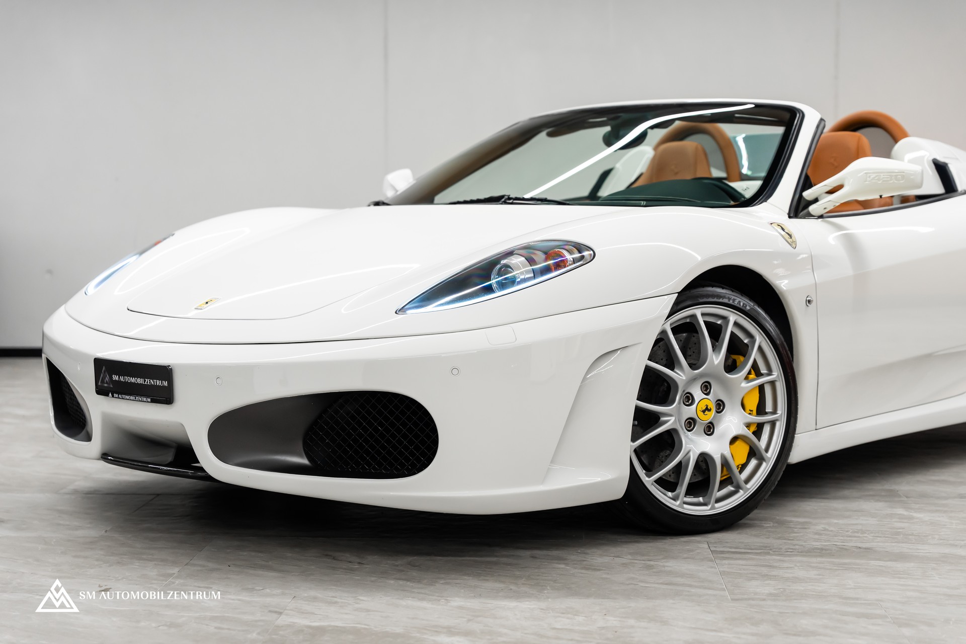 FERRARI F430 Spider / Carbon Exterieur & Interieur / Scuderia Sitze-image-3