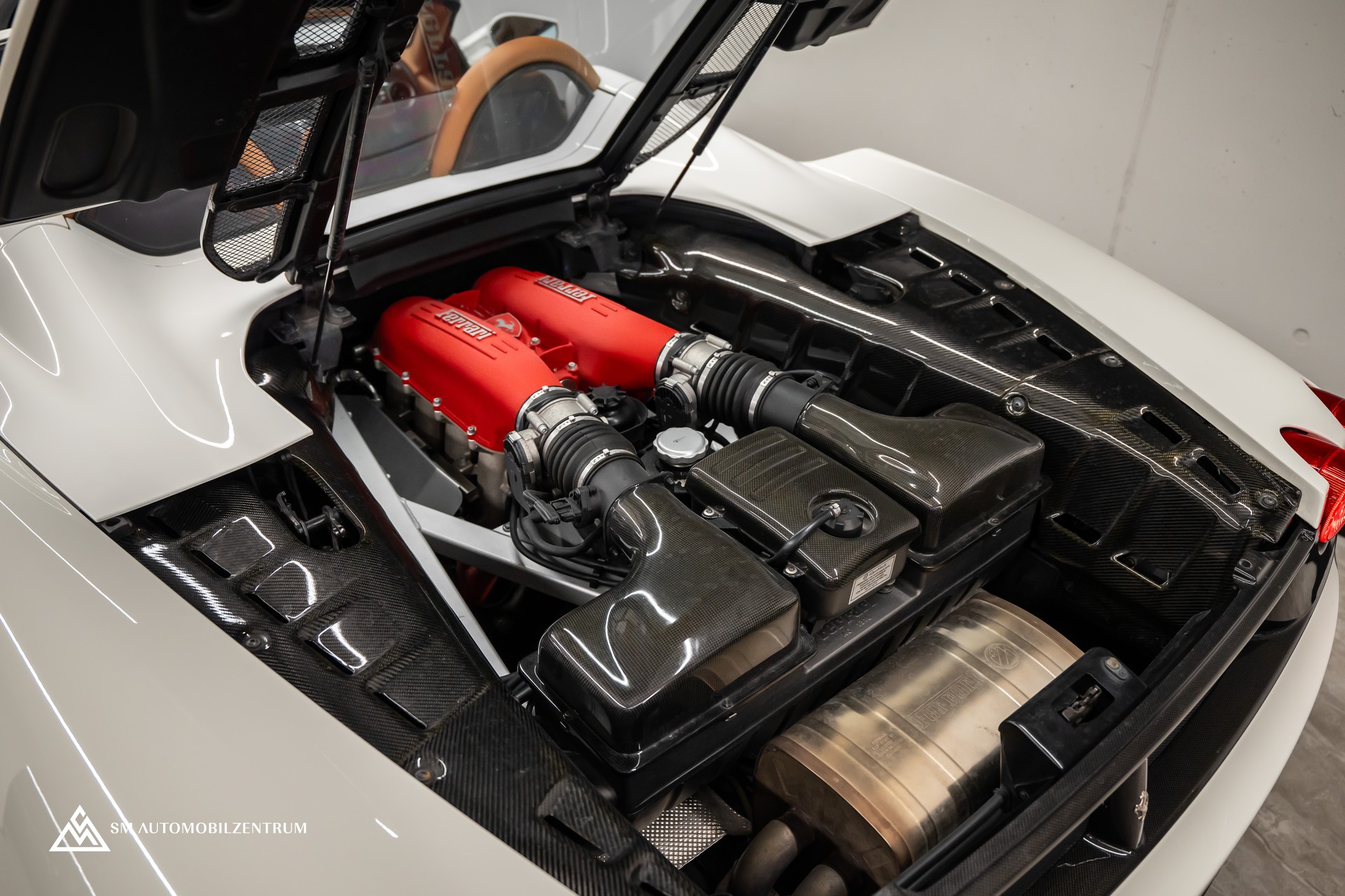 FERRARI F430 Spider / Carbon Exterieur & Interieur / Scuderia Sitze-image-14