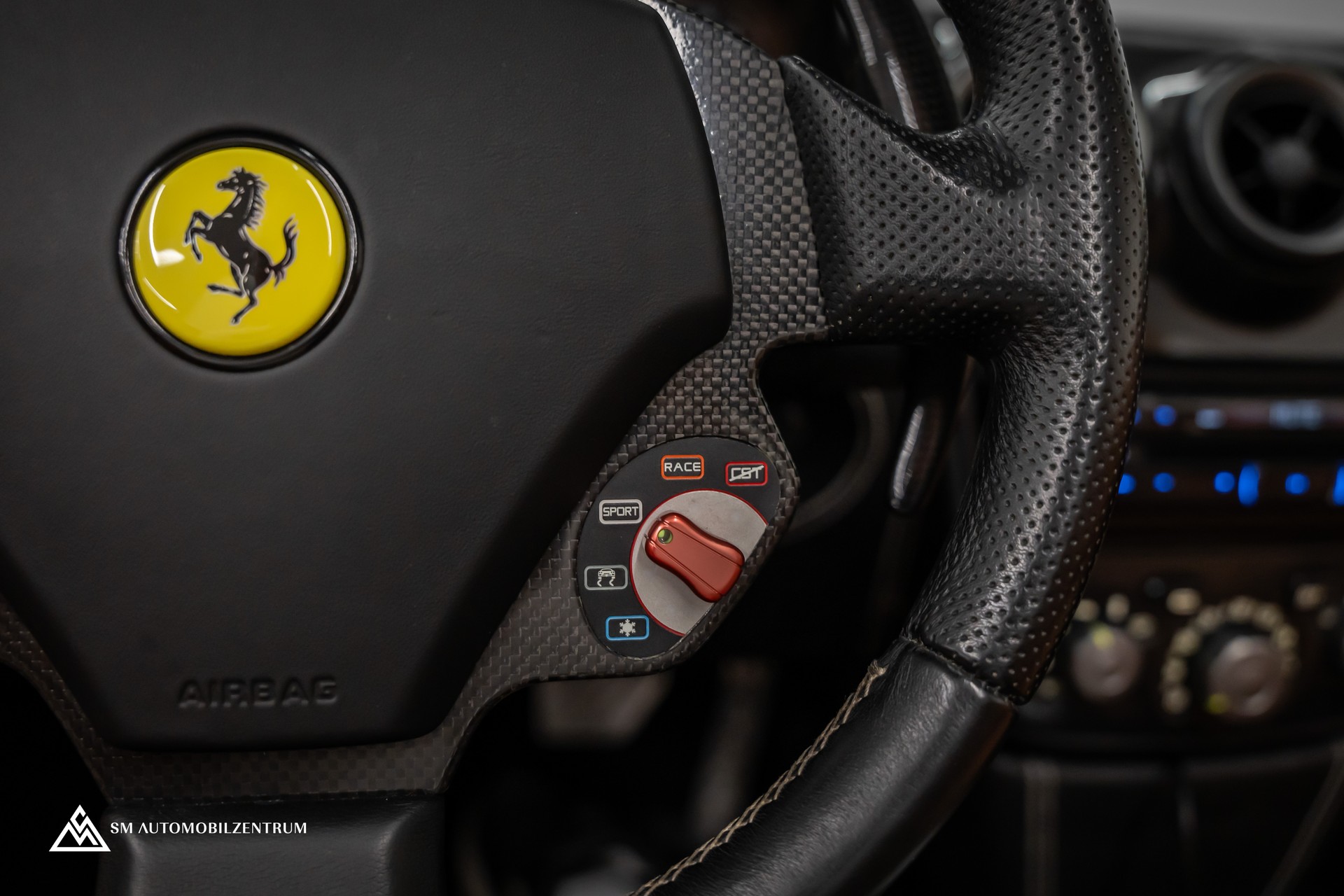 FERRARI F430 Spider / Carbon Exterieur & Interieur / Scuderia Sitze-image-28