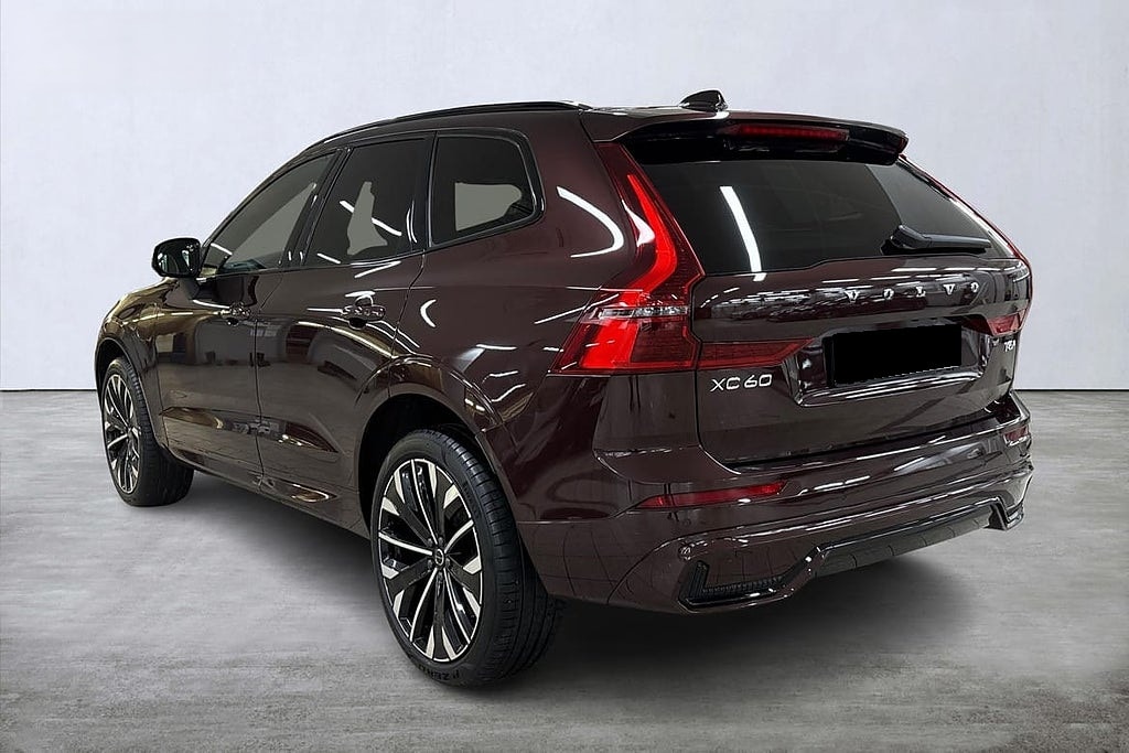 VOLVO XC60 T6 eAWD PluginHybrid Plus Dark Geartronic-image-3