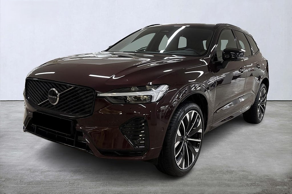 VOLVO XC60 T6 eAWD PluginHybrid Plus Dark Geartronic-image-0
