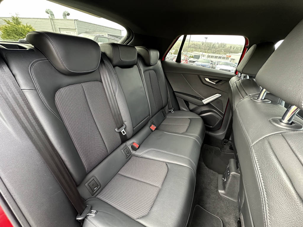AUDI Q2 1.5 35 TFSI Sport S-Tronic-image-8