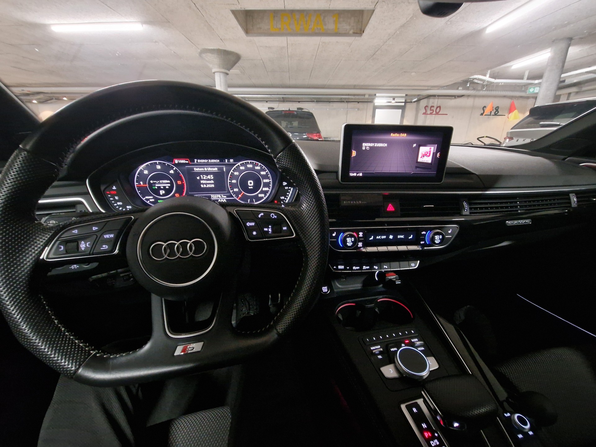 AUDI 2.0 40 TDI quattro S-Tronic-image-5