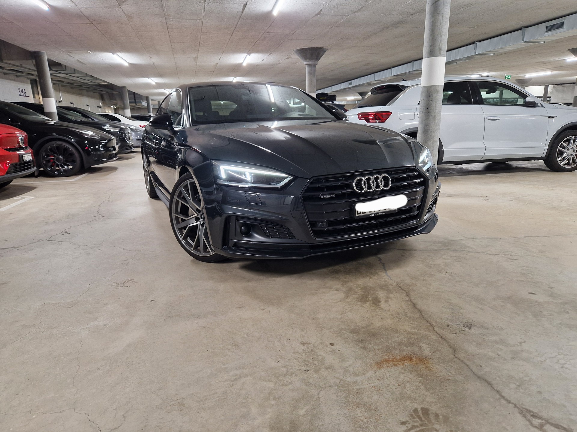 AUDI 2.0 40 TDI quattro S-Tronic-image-1