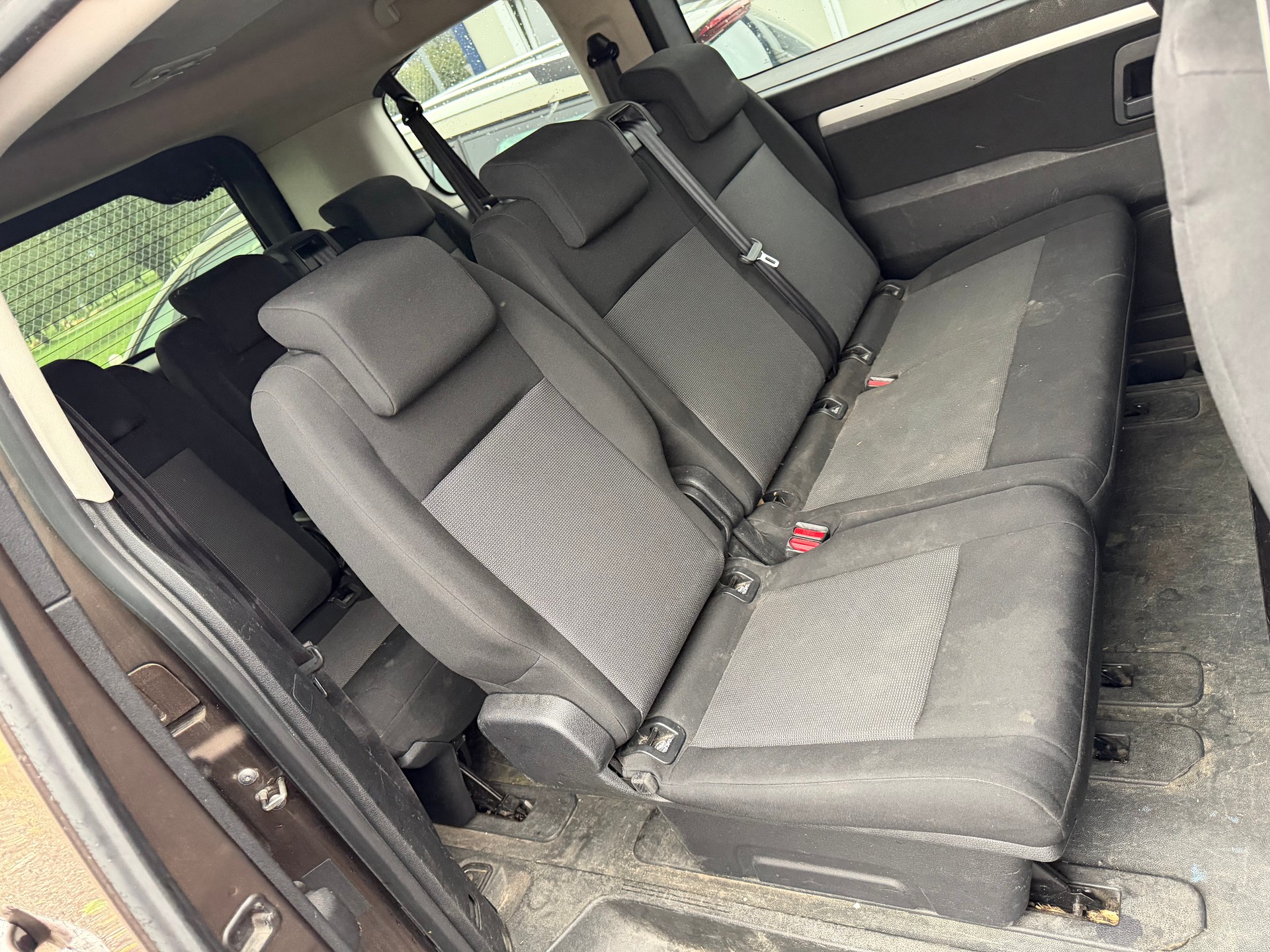 CITROEN Spacetourer 2.0 BlueHDi Shine M-image-6