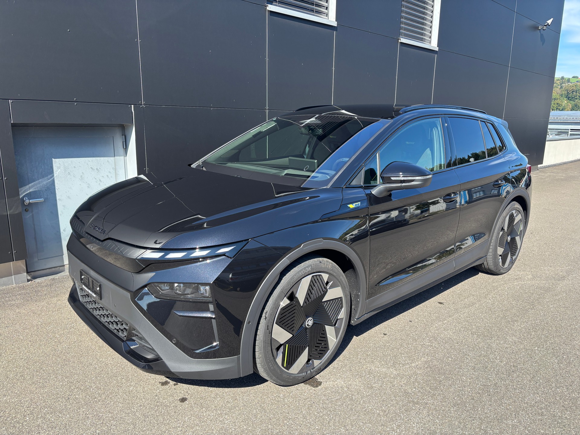 SKODA Elroq RS 4x4 Maxx **Modell 2027**-image-0