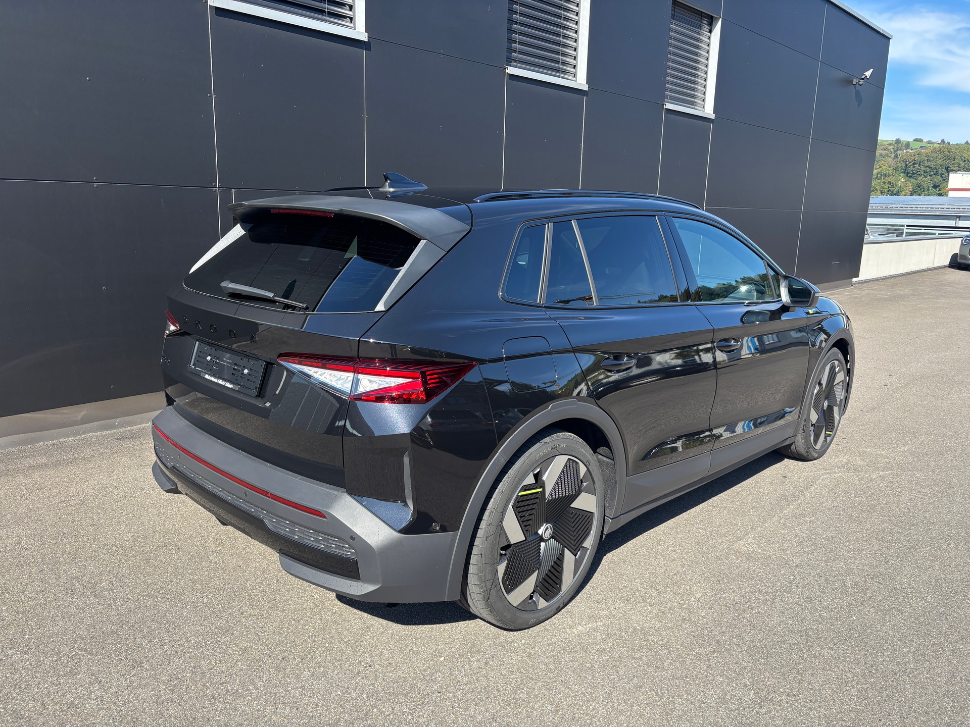 SKODA Elroq RS 4x4 Maxx **Modell 2027**-image-5