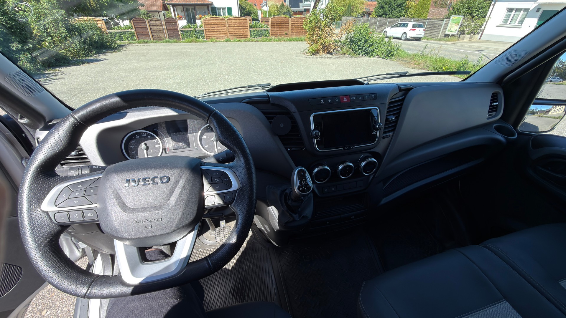 IVECO 35S18 L4H3-image-6