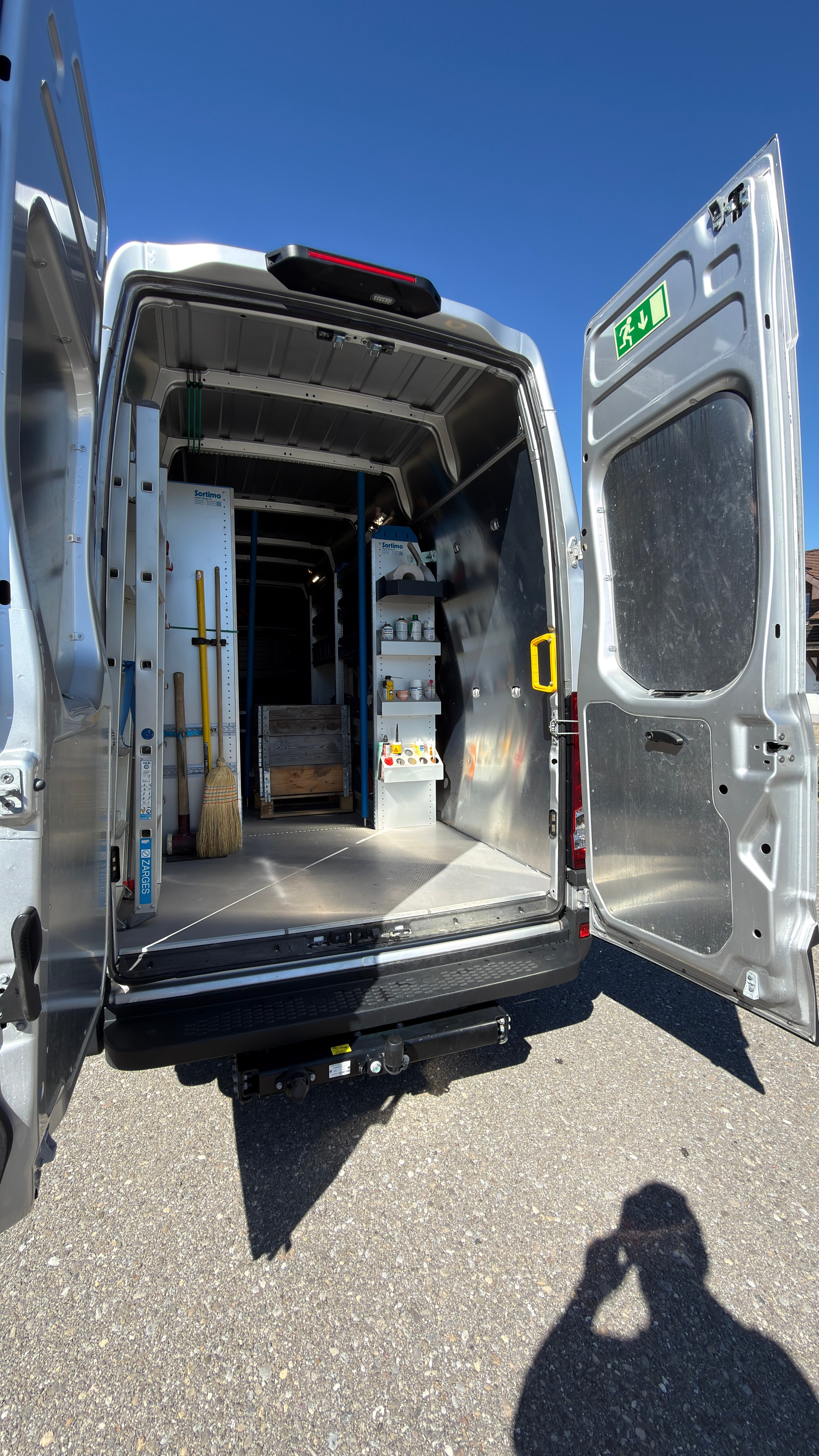 IVECO 35S18 L4H3-image-11