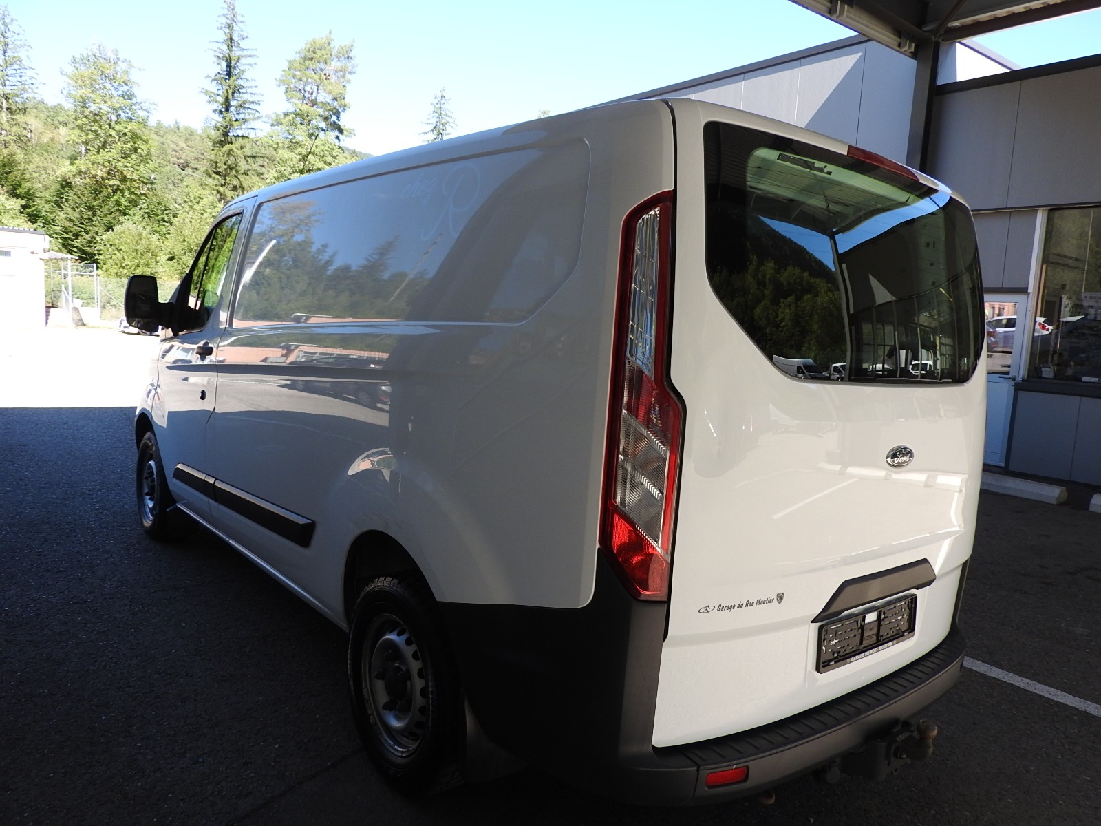 FORD Transit Custom Van 250 L1H1-image-4