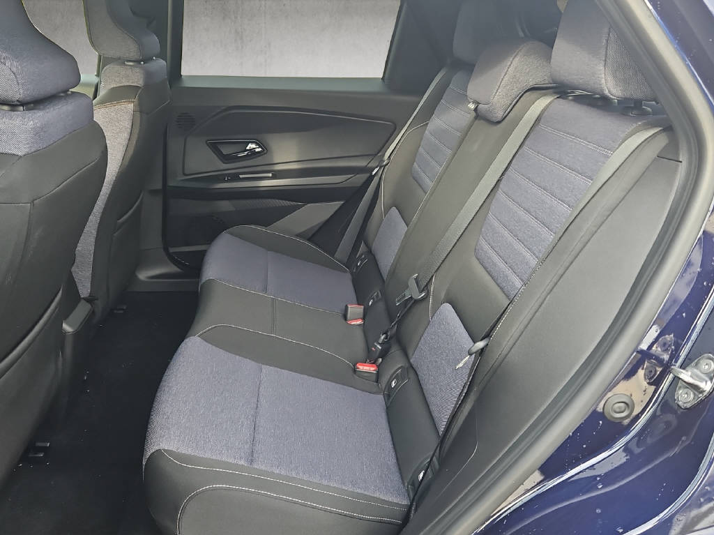 RENAULT R5 E-Tech Comfort Range techno-image-5