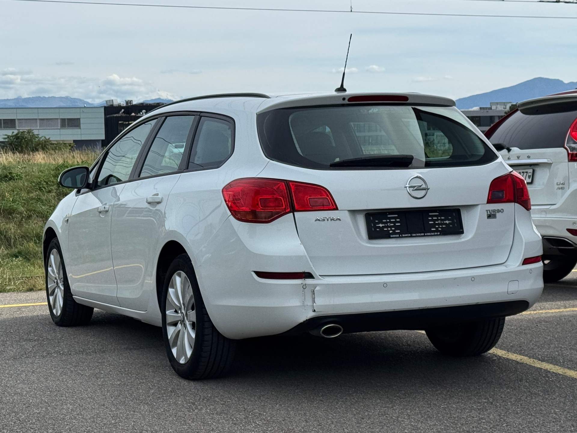 OPEL Astra SportsTourer 1.4i 16V Turbo Enjoy-image-5