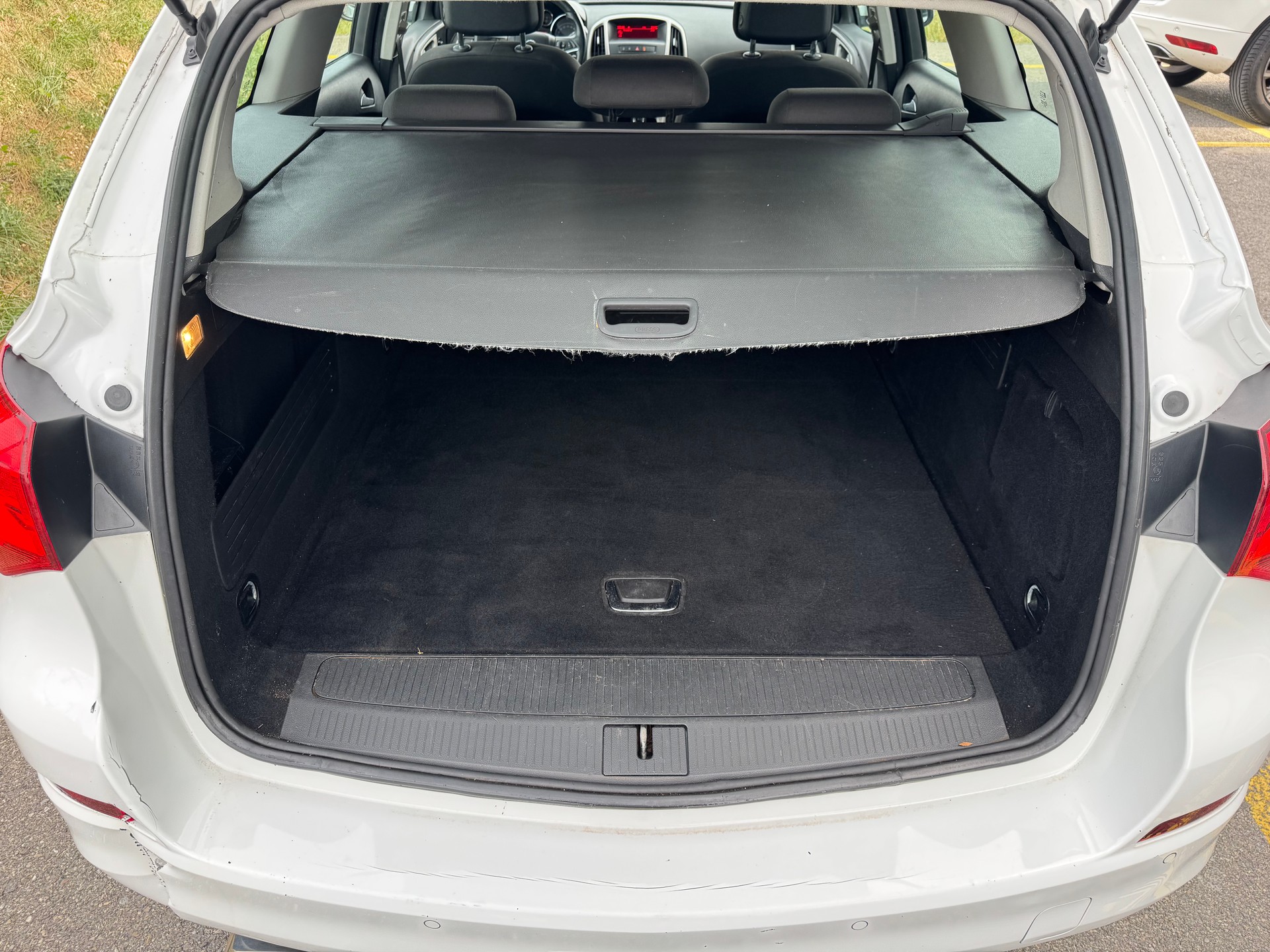 OPEL Astra SportsTourer 1.4i 16V Turbo Enjoy-image-7