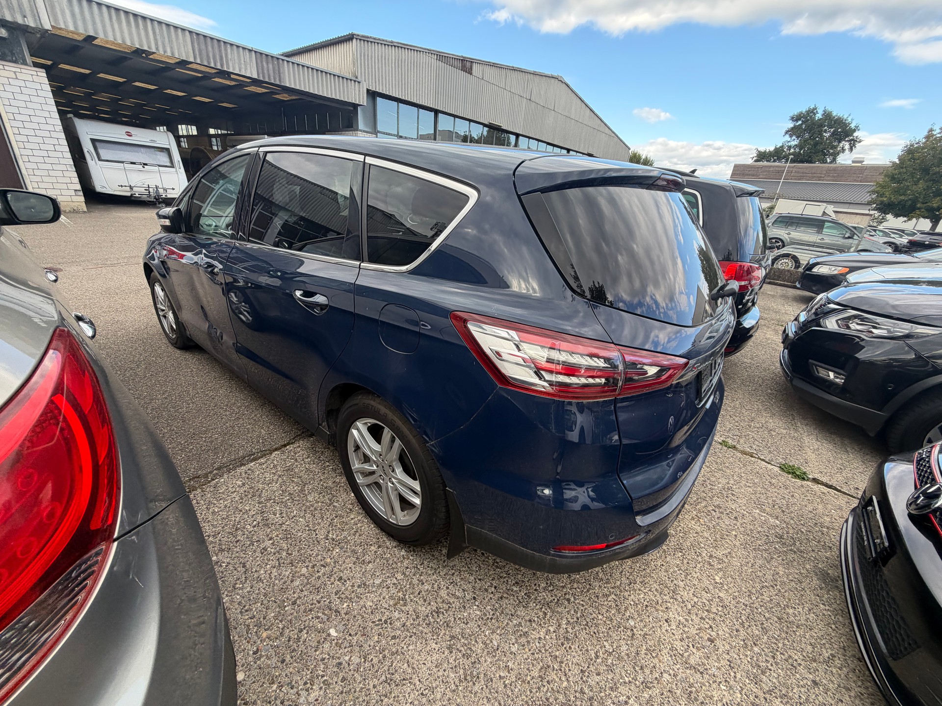 FORD S-Max 2.0 TDCi Trend PoweShift-image-6
