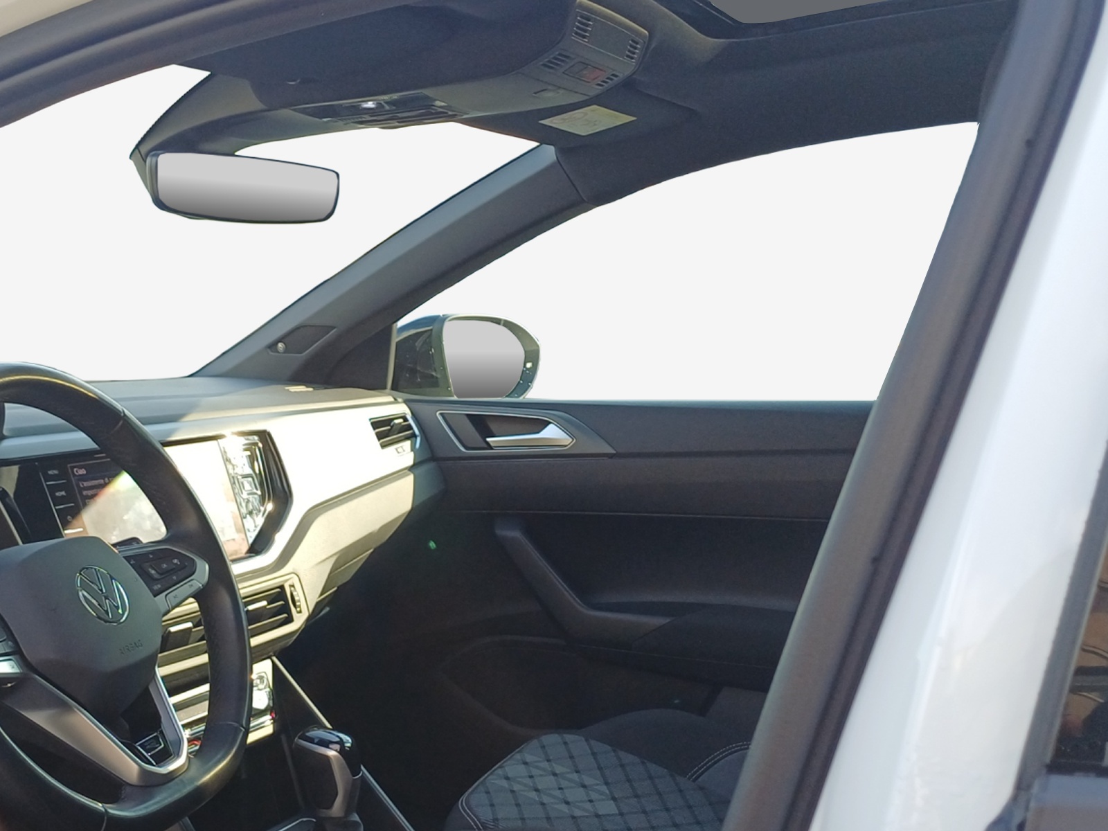 VW Taigo 1.0 TSI R-Line DSG-image-7
