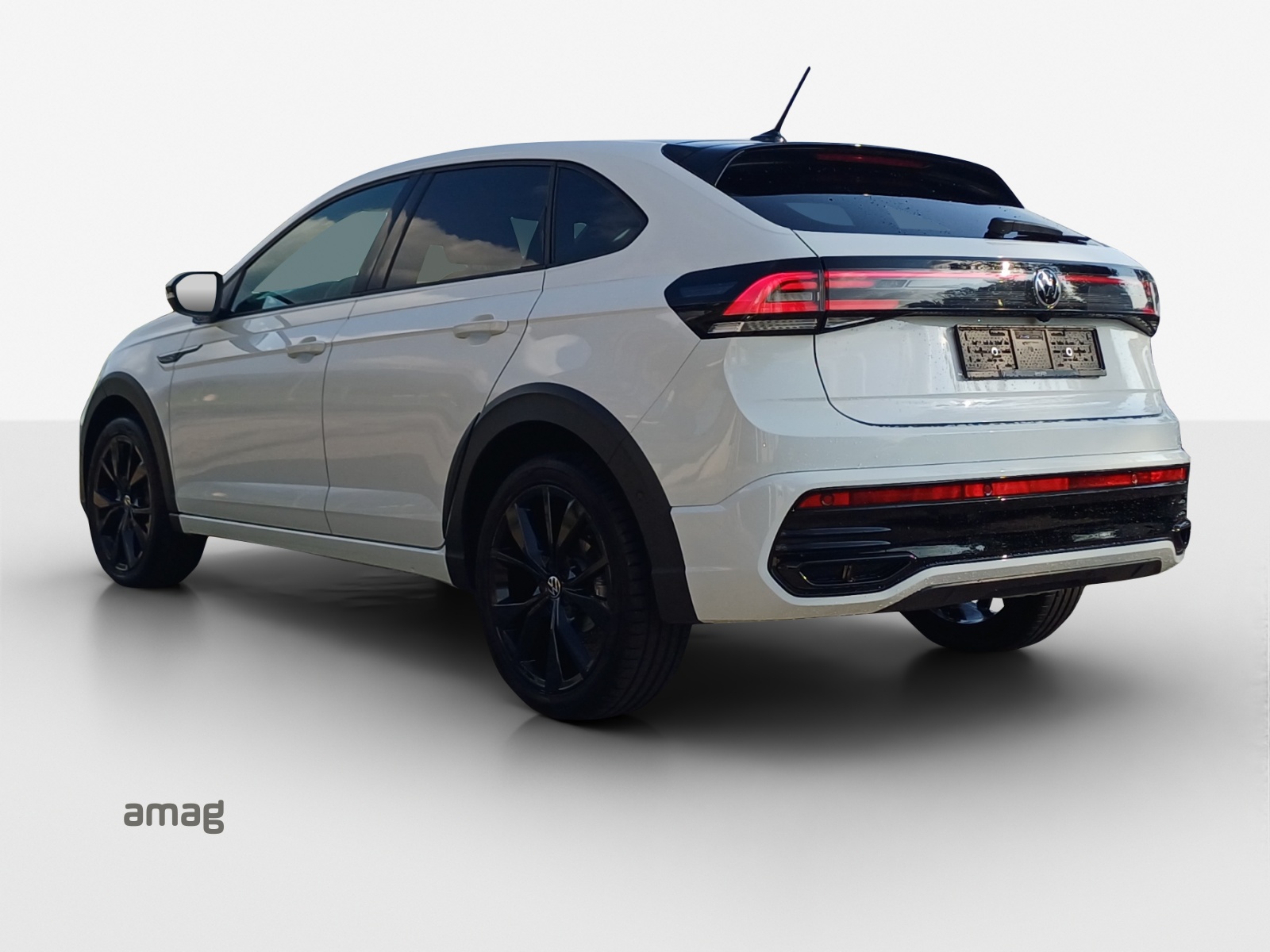 VW Taigo 1.0 TSI R-Line DSG-image-2