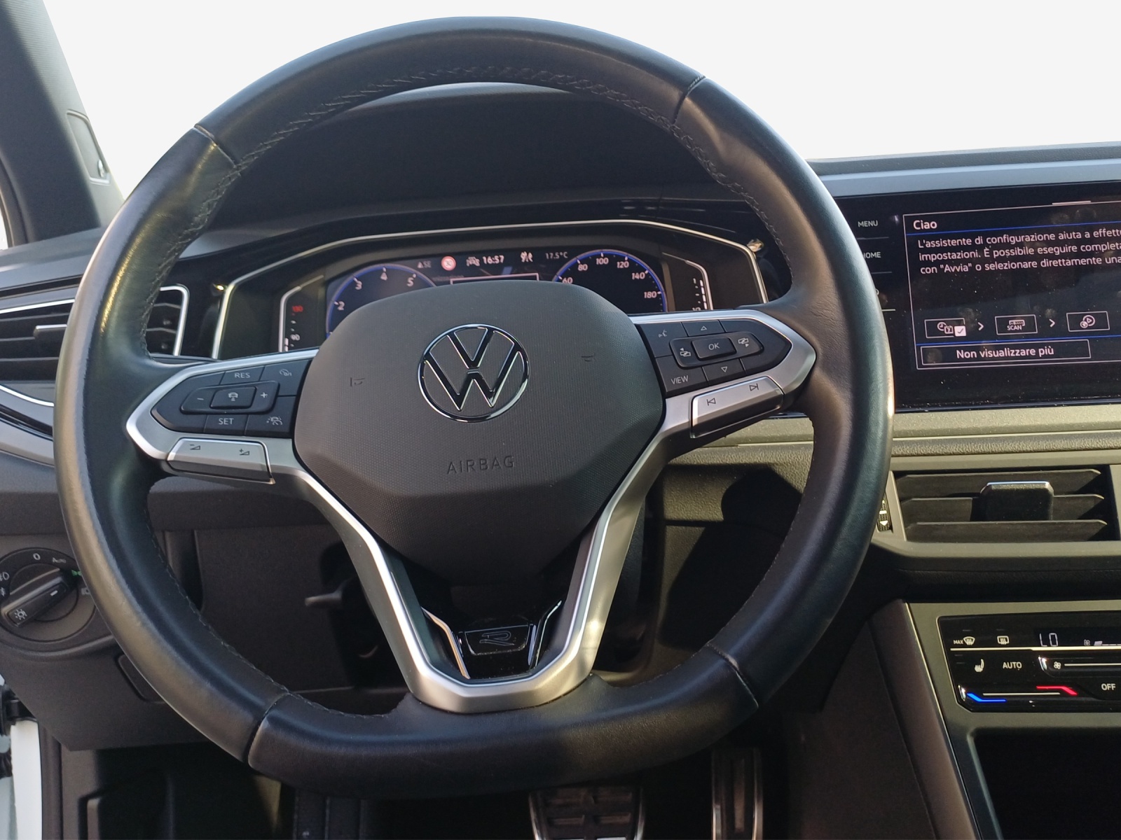 VW Taigo 1.0 TSI R-Line DSG-image-9