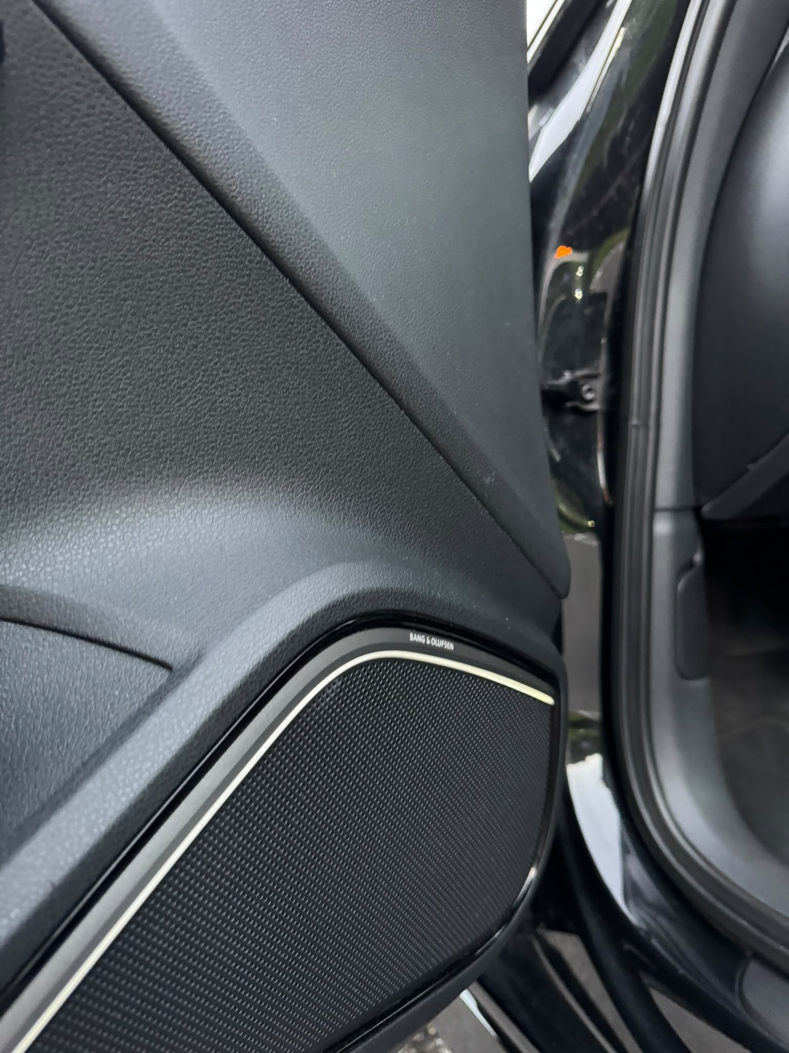 AUDI RS3 2.5 TSI quattro S-tronic-image-13