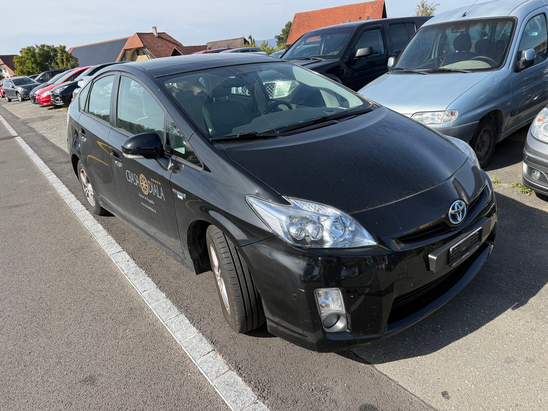 TOYOTA Prius 1.8 16V HSD Luna-image-1