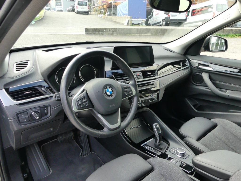 BMW X1 xDrive 20d xLine Steptronic-image-6