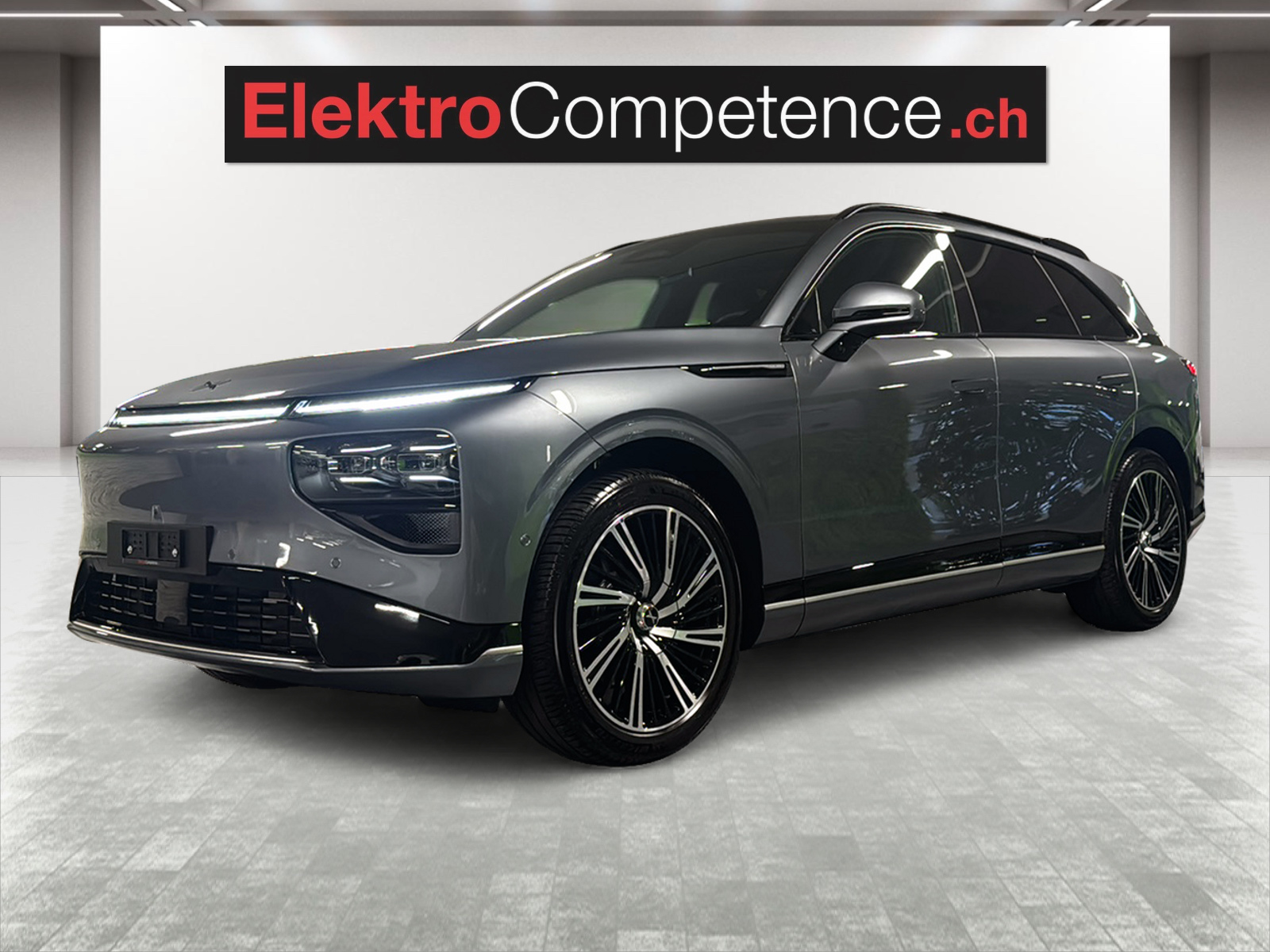 XPENG G9 93kWh Performance AWD-image-1