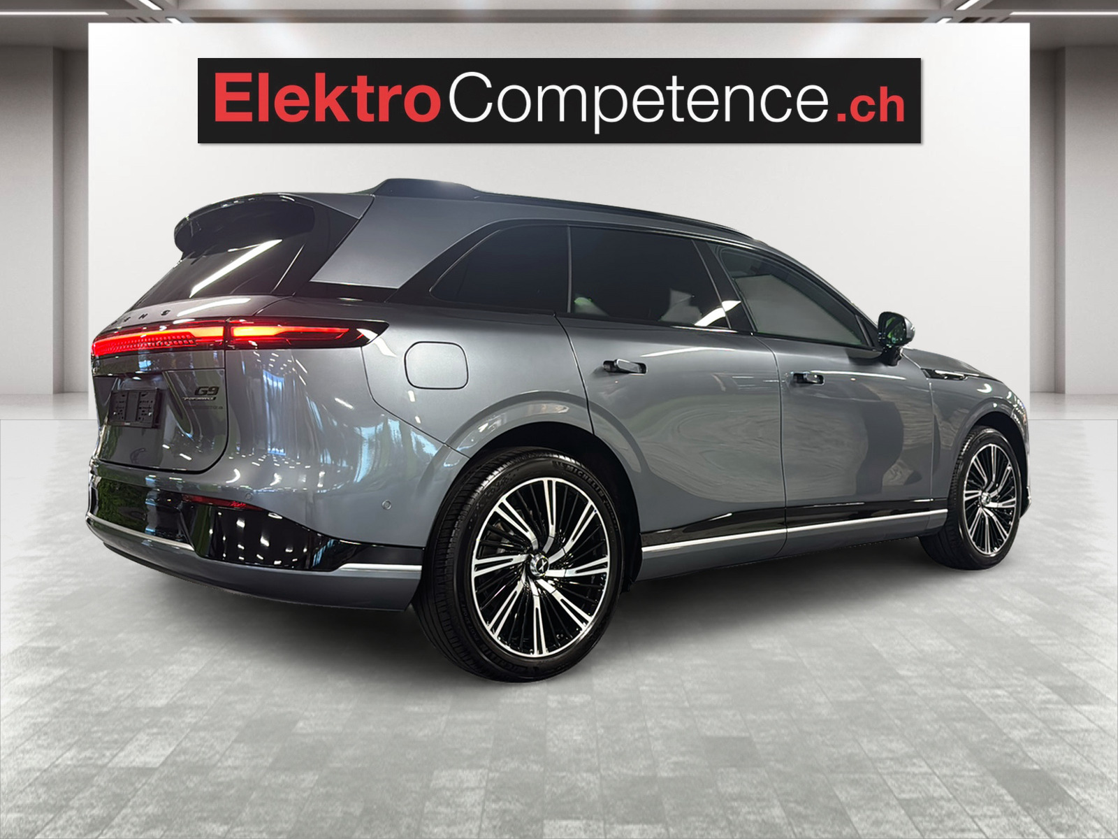 XPENG G9 93kWh Performance AWD-image-6