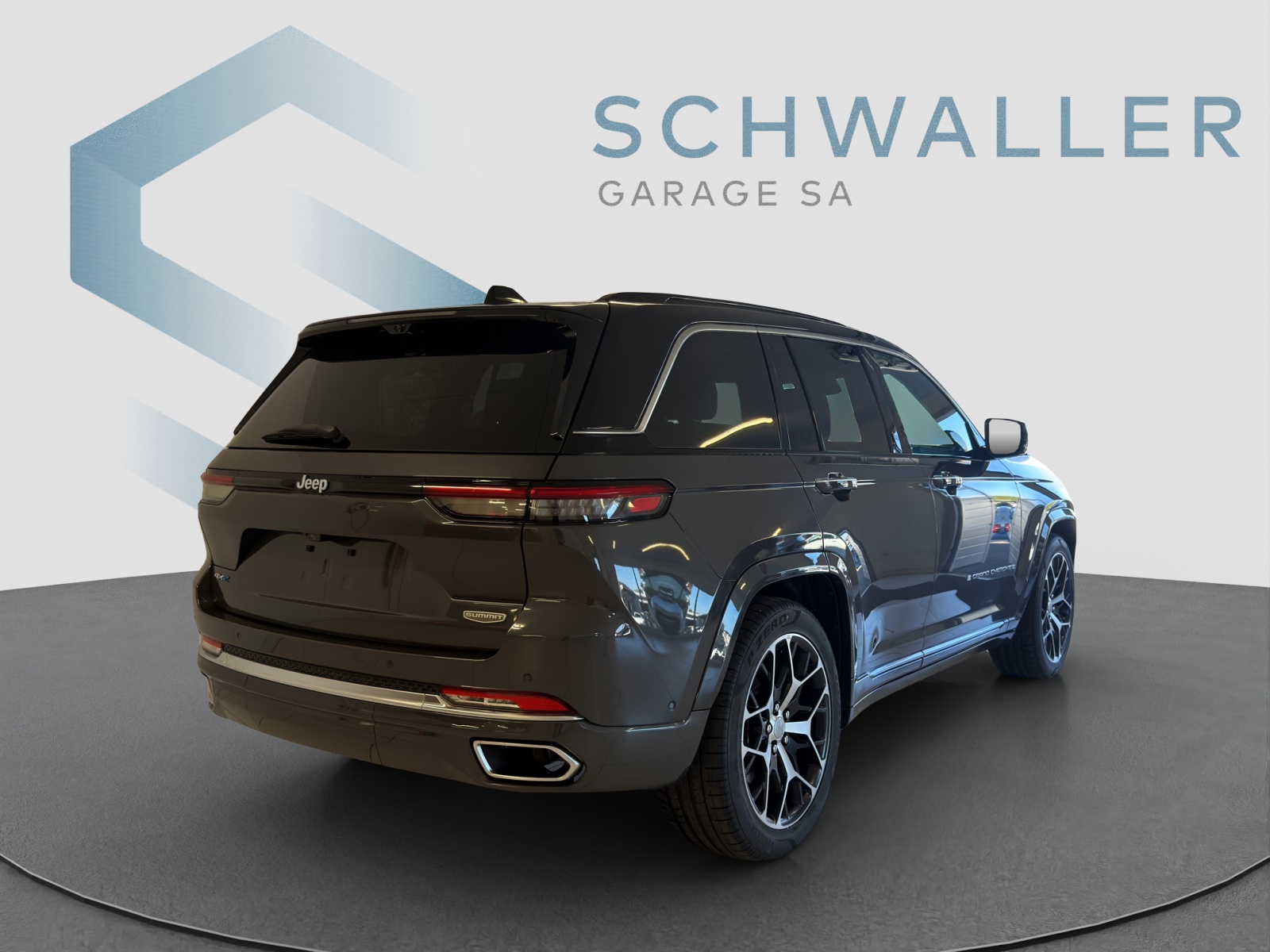 JEEP Grand Cherokee 2.0 PHEV Summit Res-image-3
