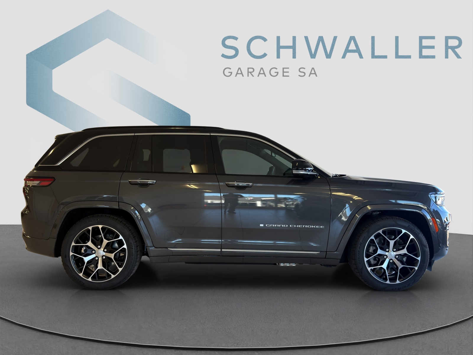 JEEP Grand Cherokee 2.0 PHEV Summit Res-image-2