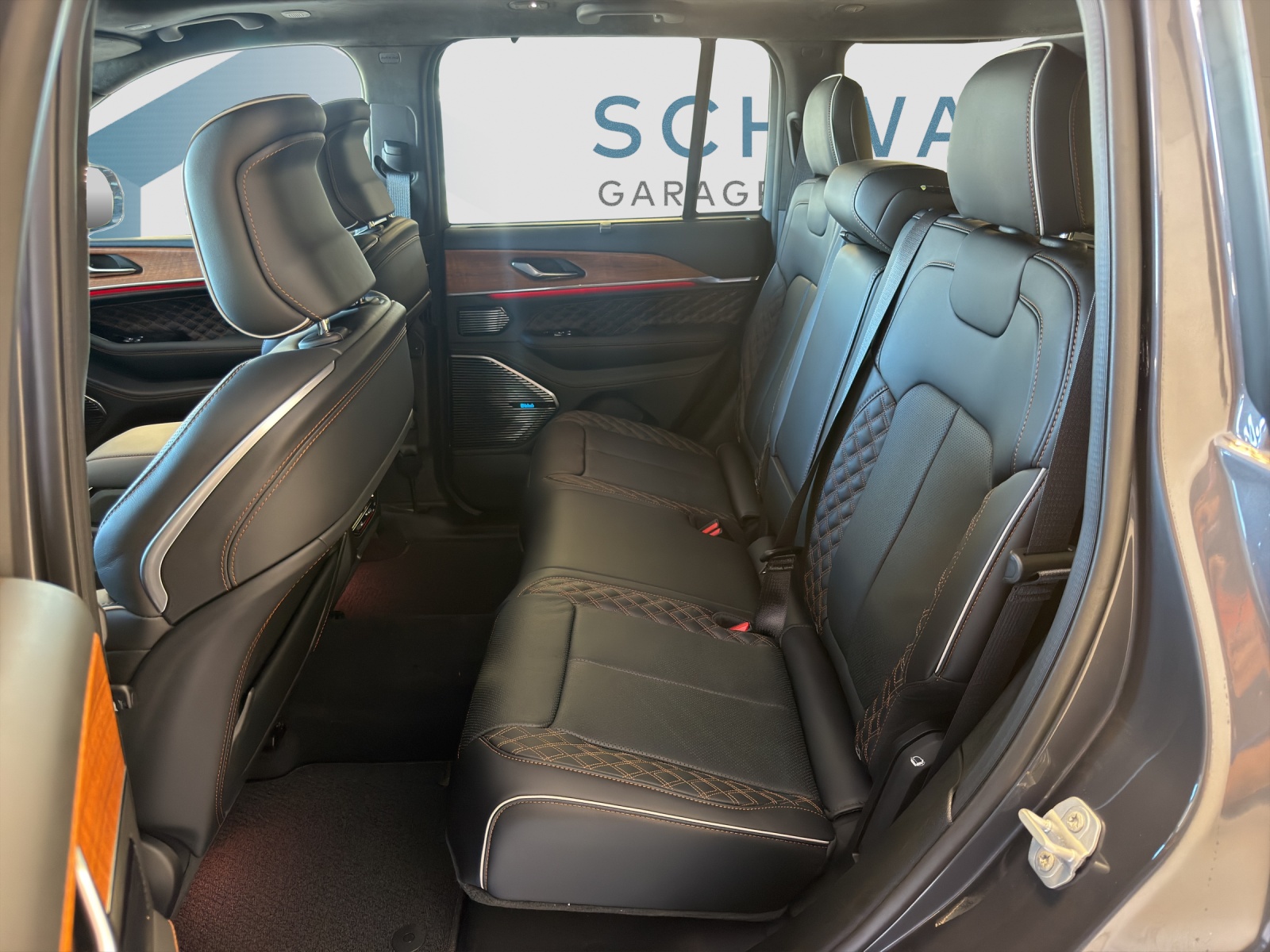 JEEP Grand Cherokee 2.0 PHEV Summit Res-image-7