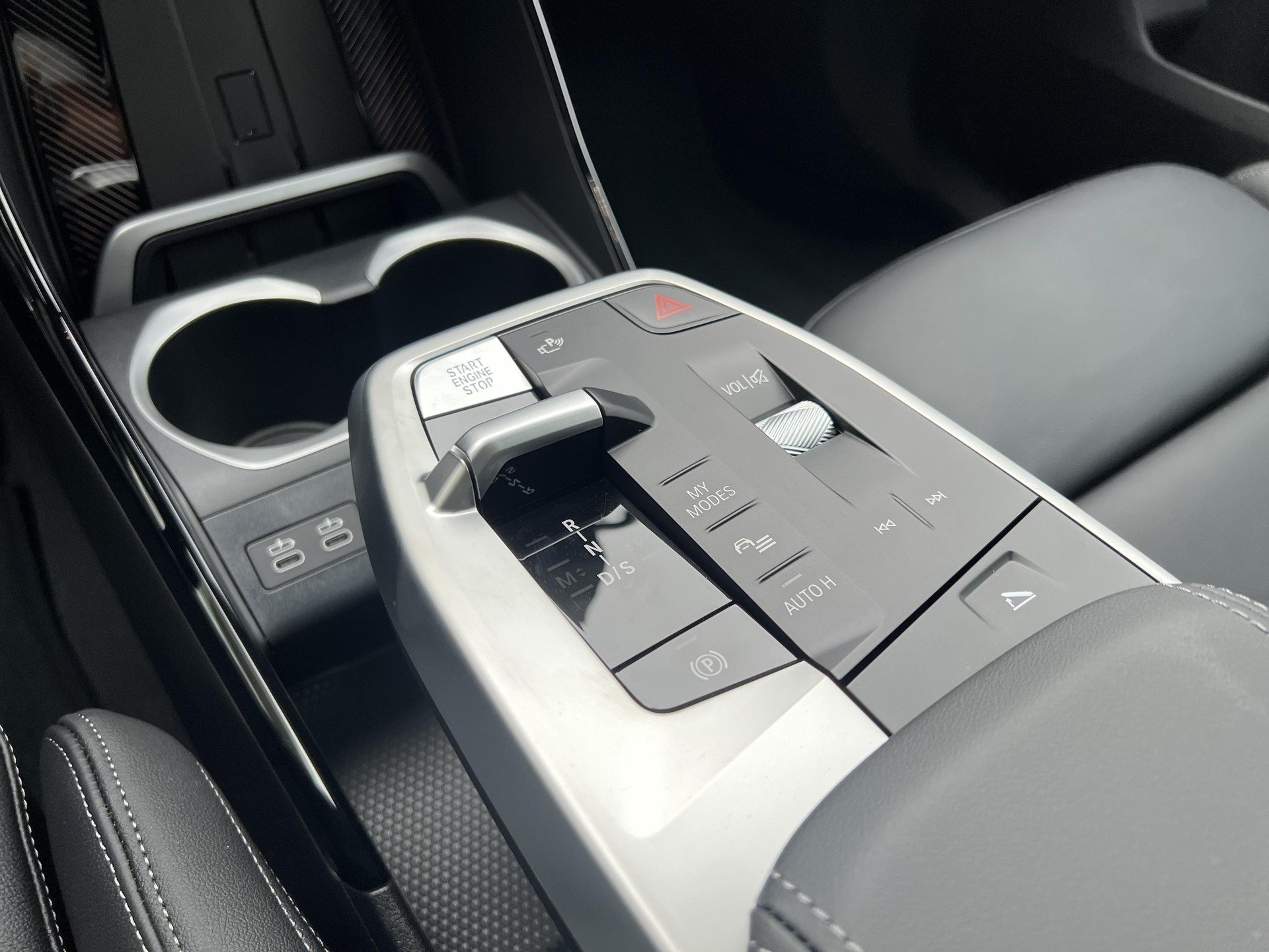 BMW X1 xDr 30e M Sport Pro-image-13