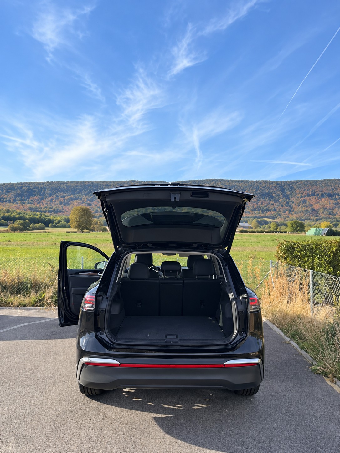 VW 2.0 TSI Elegance DSG 4motion-image-3
