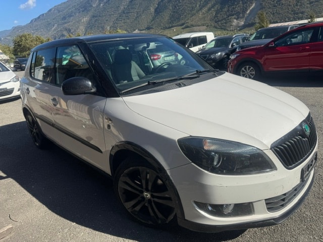 SKODA Fabia 1.2 TSI Monte Carlo-image-3
