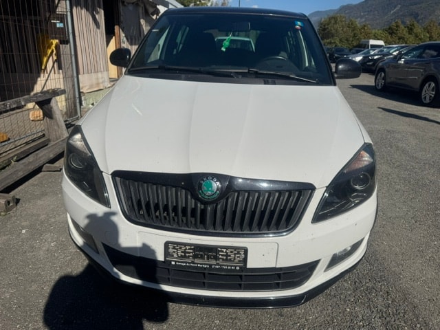 SKODA Fabia 1.2 TSI Monte Carlo-image-2