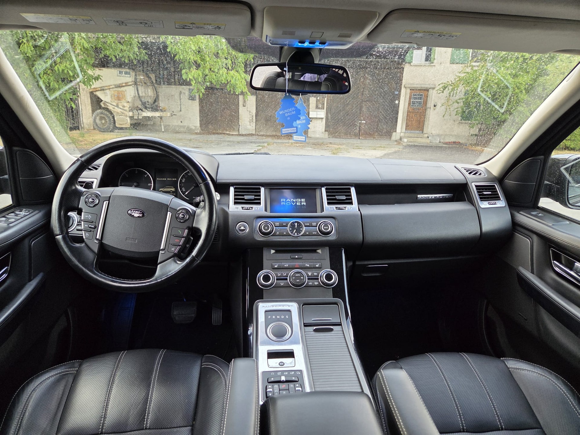 LAND ROVER Range Rover Sport 3.0 TDV6 HSE Automatic-image-8