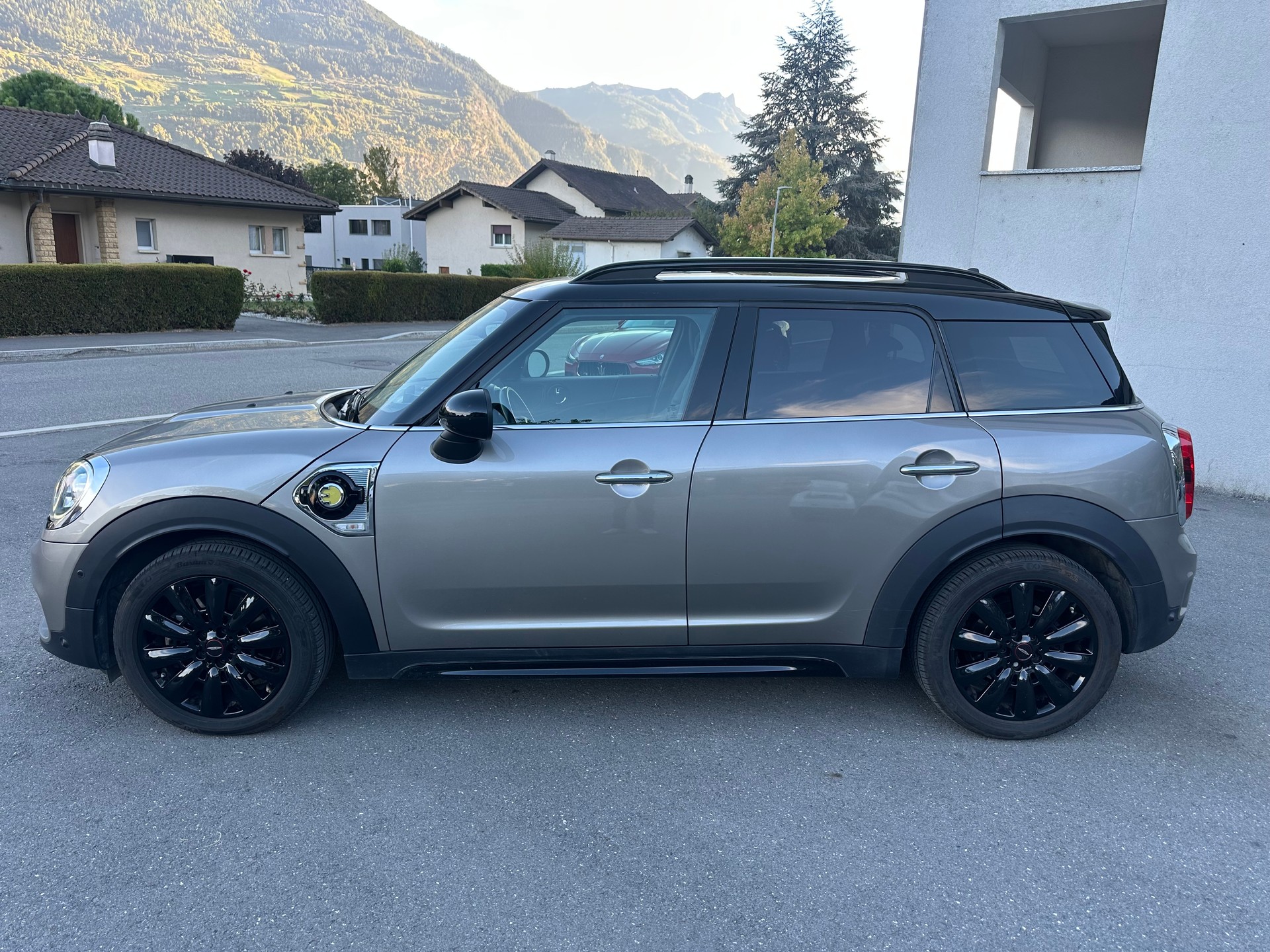 MINI Countryman Cooper S E ALL4 Steptronic-image-1