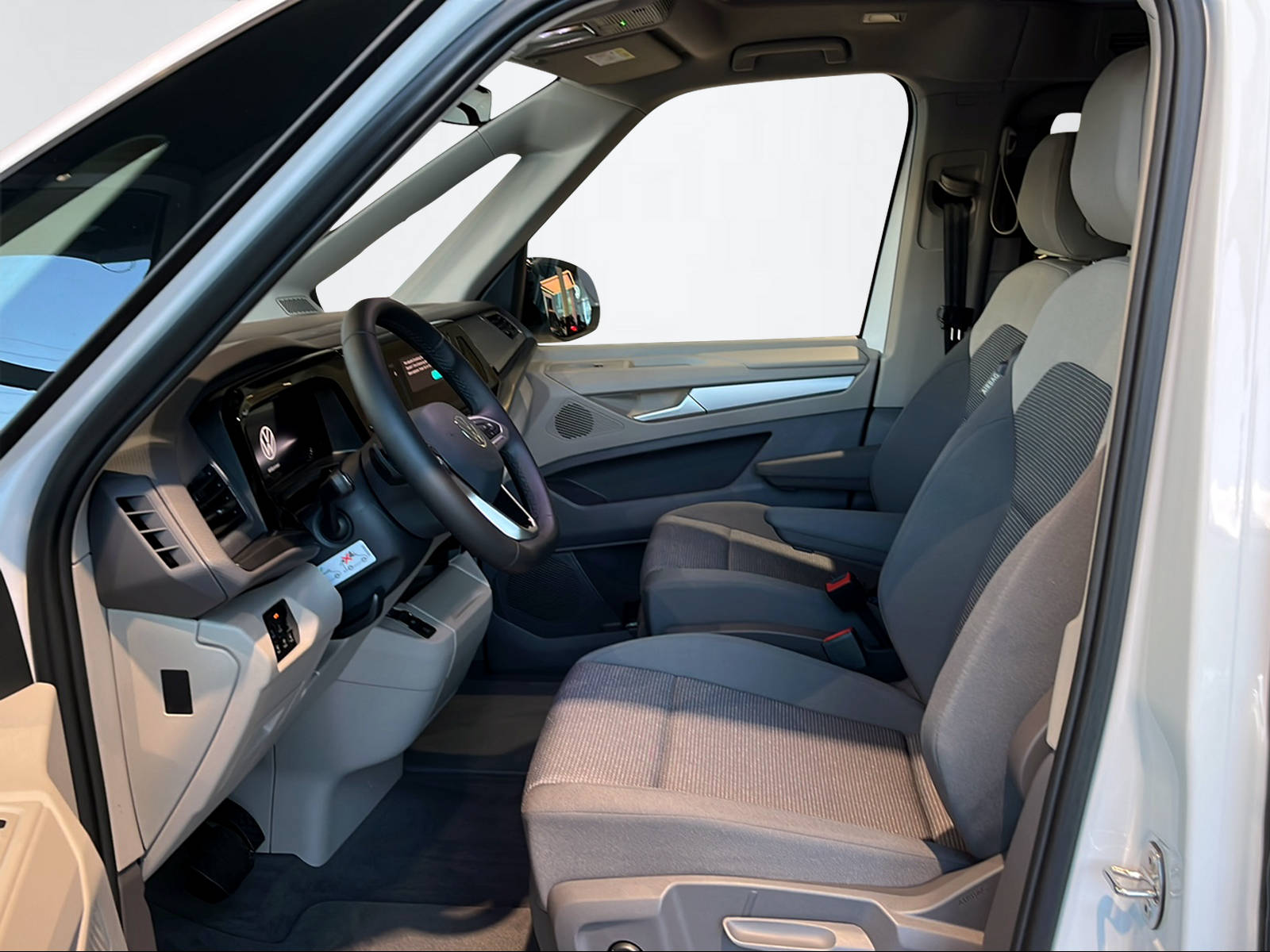 VW California 2.0 TDI Beach Tour Liberty DSG-image-7