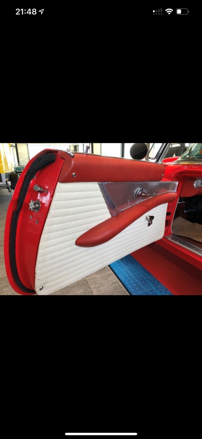 FORD Thunderbird 4.8 V8 292 ci Cabriolet Automat 212 PS-image-19