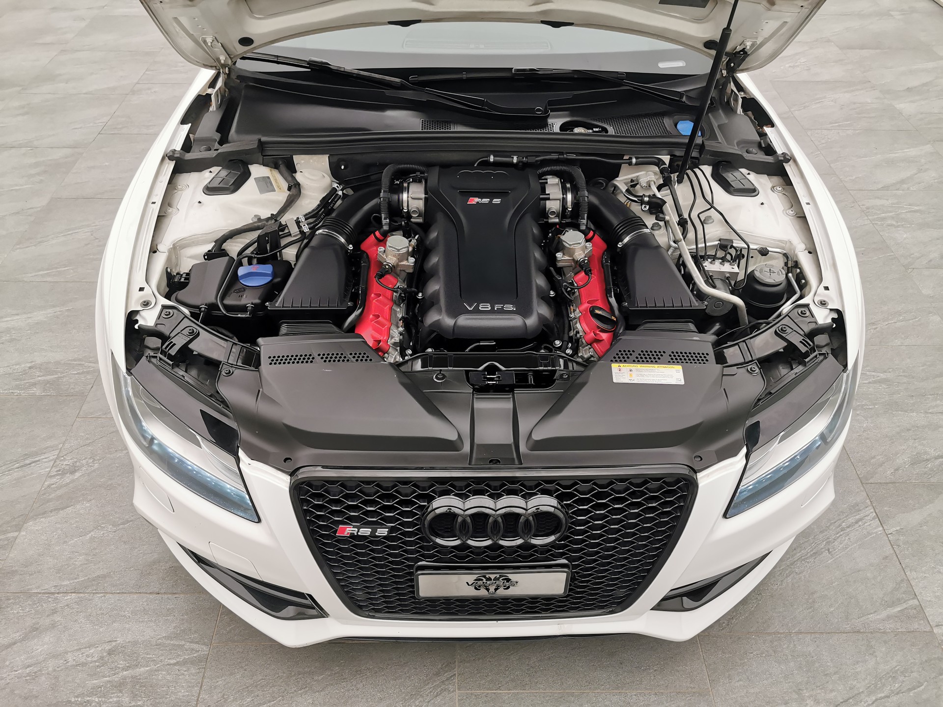 AUDI RS5 Quattro 4.2 FSI S-tronic-image-5