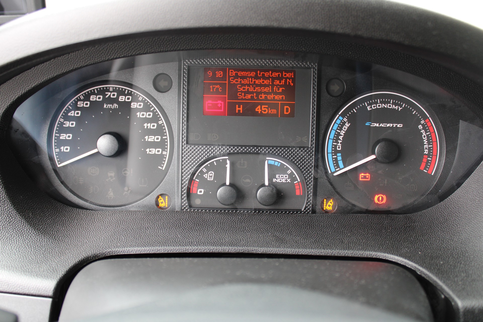 FIAT E-Ducato 35 Kombi 3450 H2 47 kWh 100% WIR-image-8