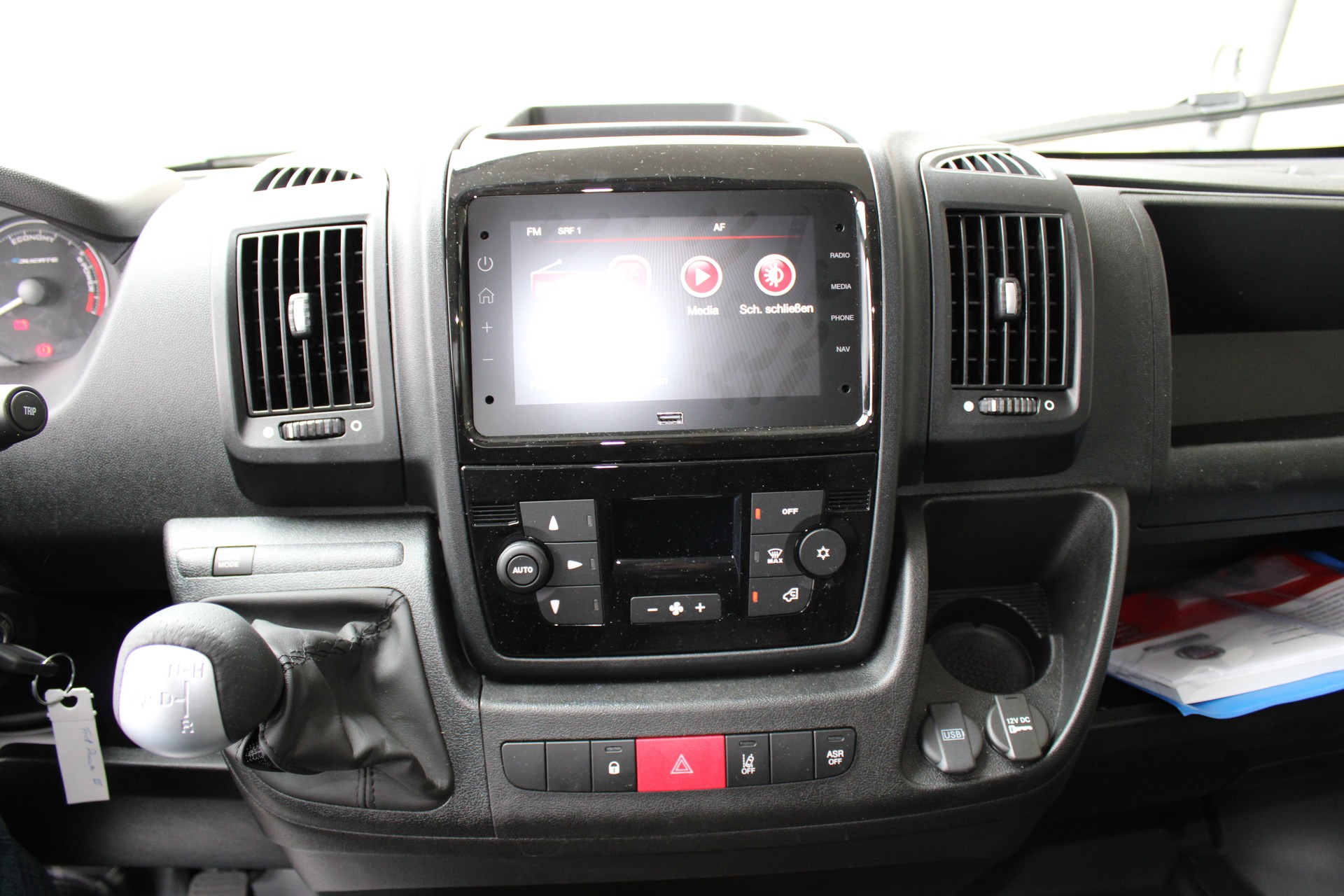 FIAT E-Ducato 35 Kombi 3450 H2 47 kWh 100% WIR-image-5