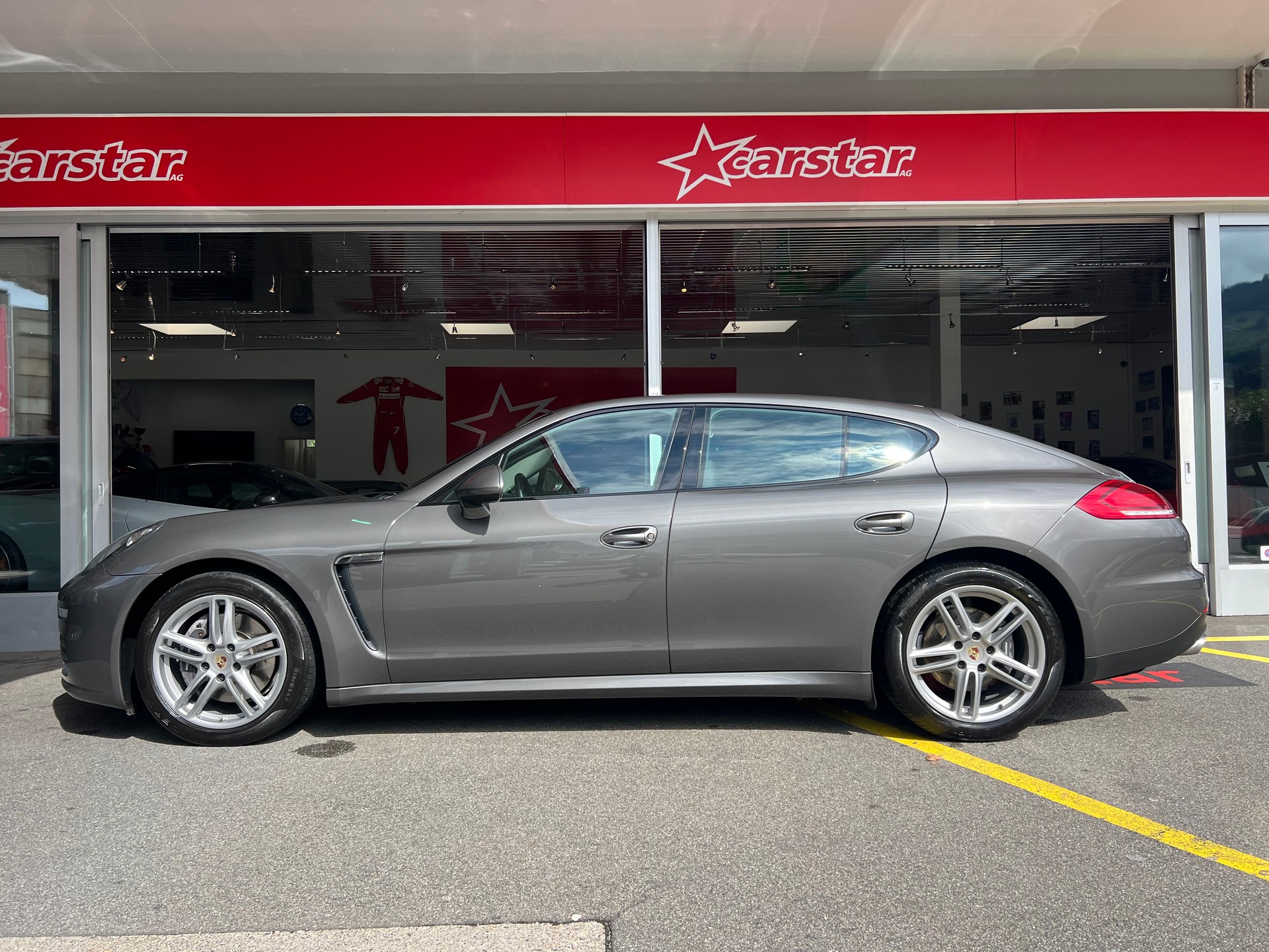 PORSCHE Panamera 4 3.6 PDK-image-0