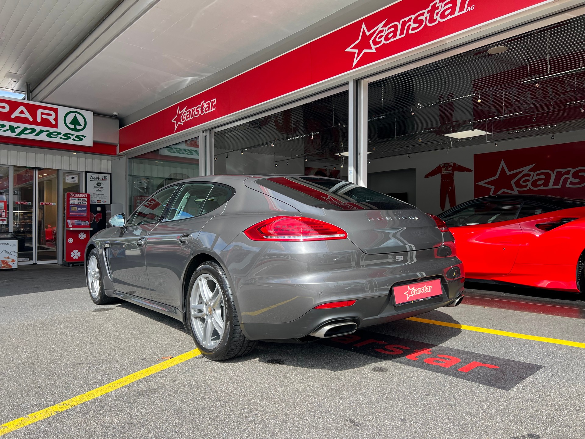 PORSCHE Panamera 4 3.6 PDK-image-2