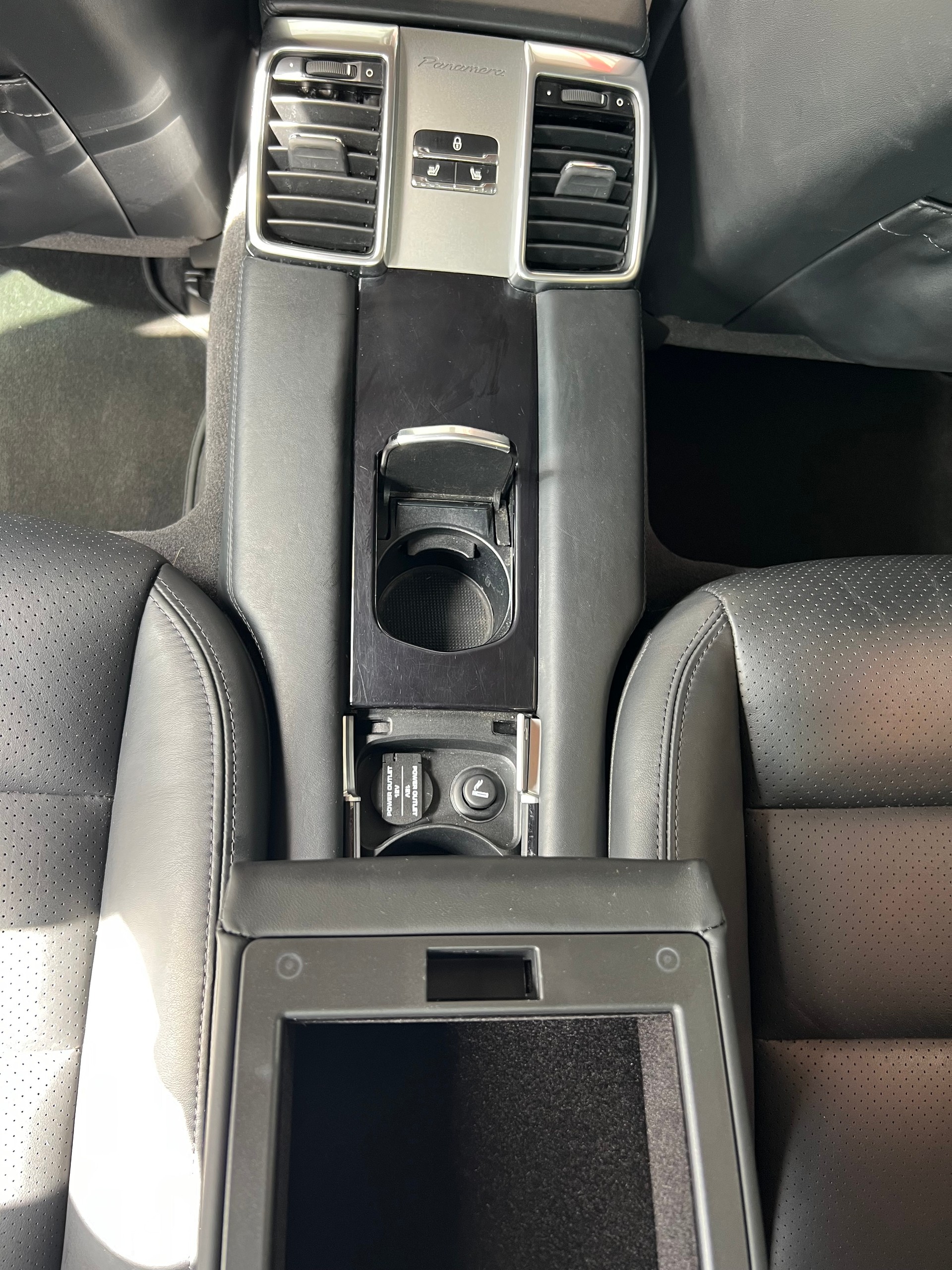 PORSCHE Panamera 4 3.6 PDK-image-12